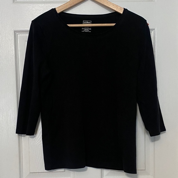 L.L. Bean Women's Elegant Black Quarter Length Sleeve T Shirt - Picture 1 of 3